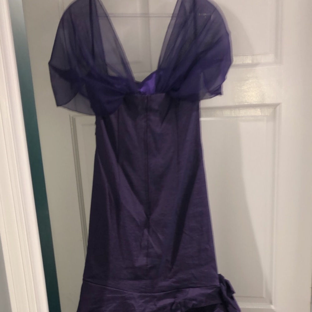 Dress - Picture 4 of 4